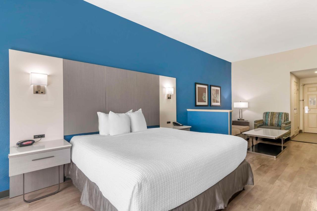 | Best Western Plus Lake Lanier/gainesville Hotel & Suites