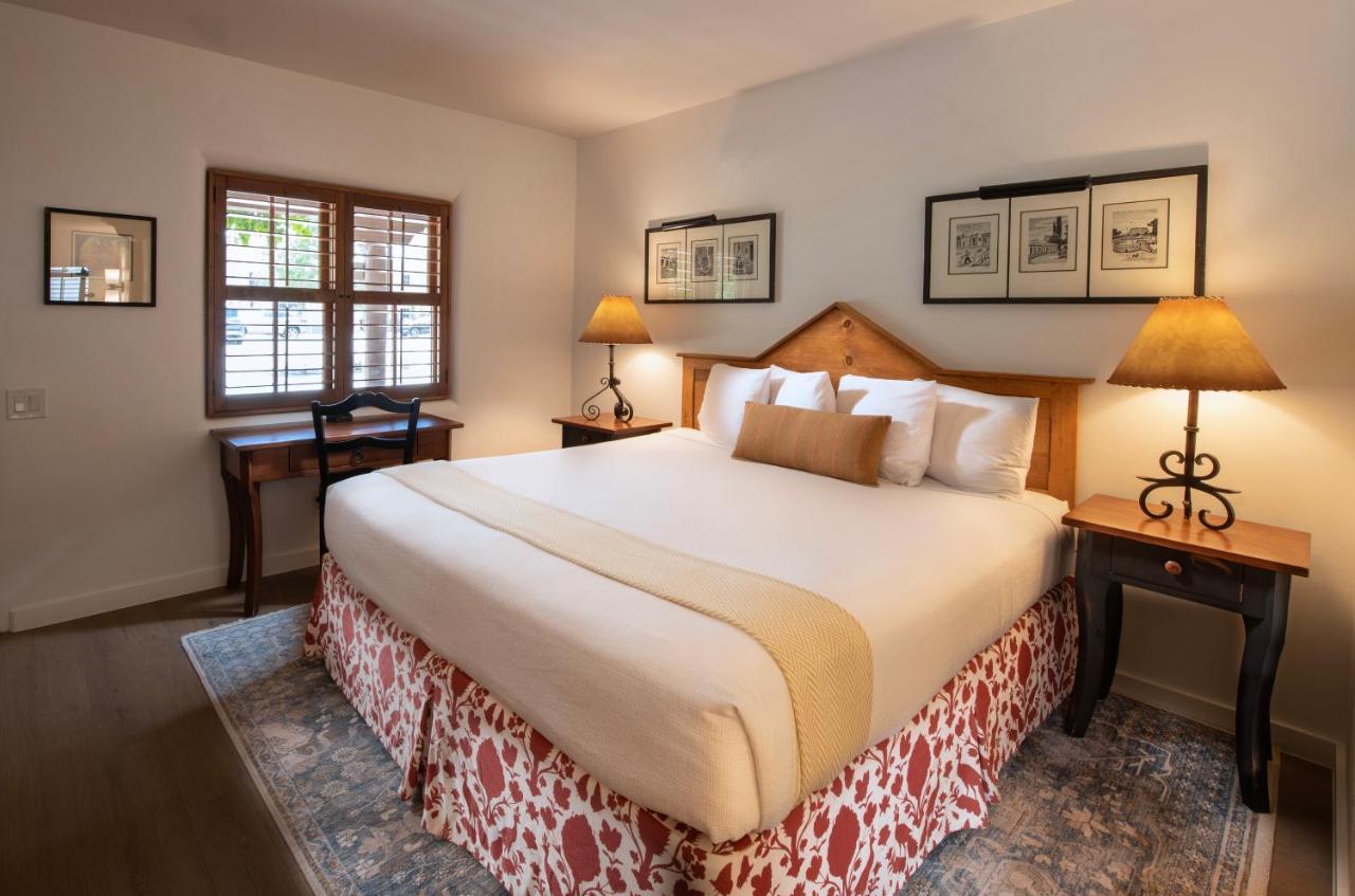 King Room at Piñon Court By La Fonda