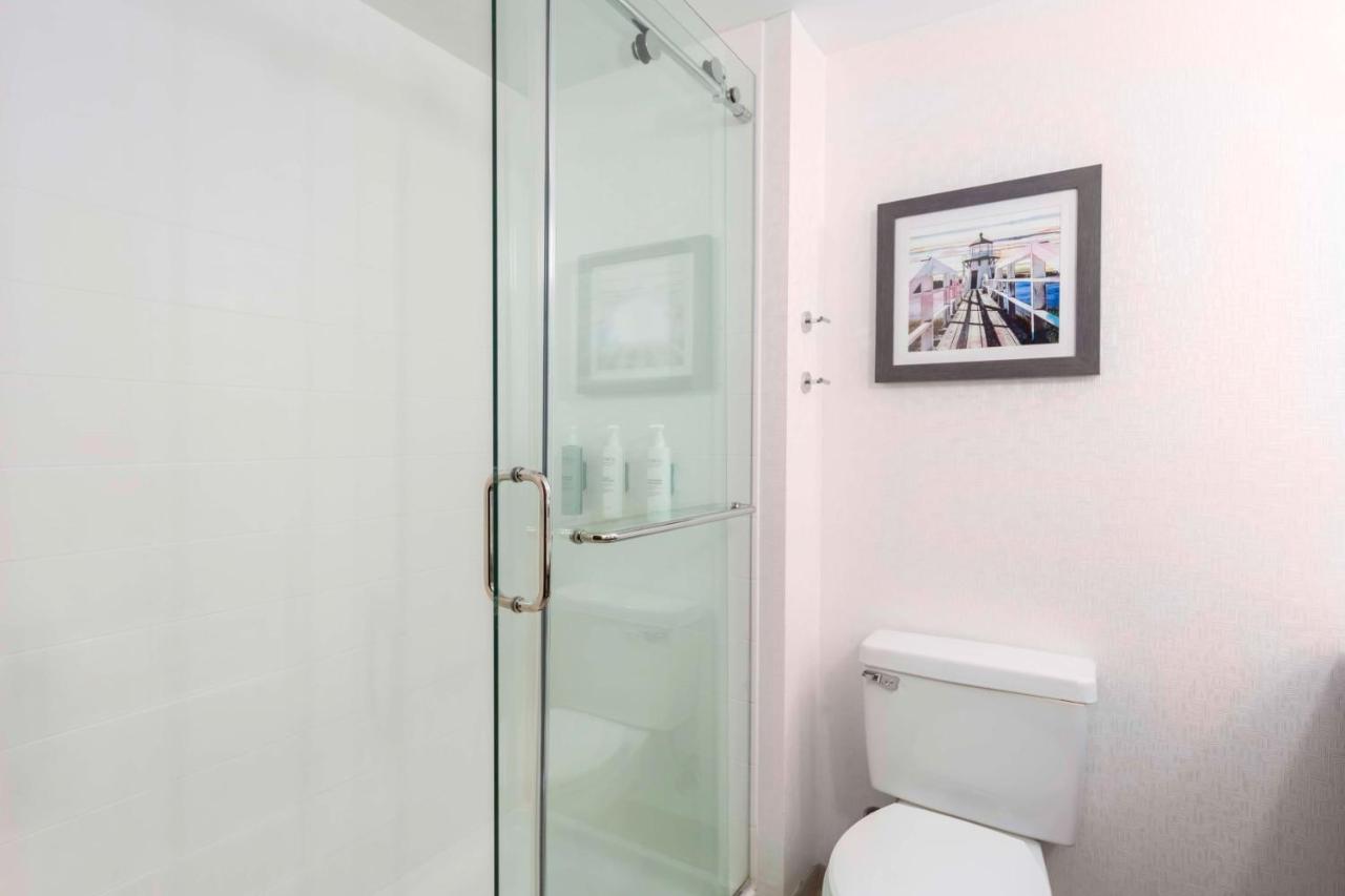 | Hilton Garden Inn Freeport Downtown