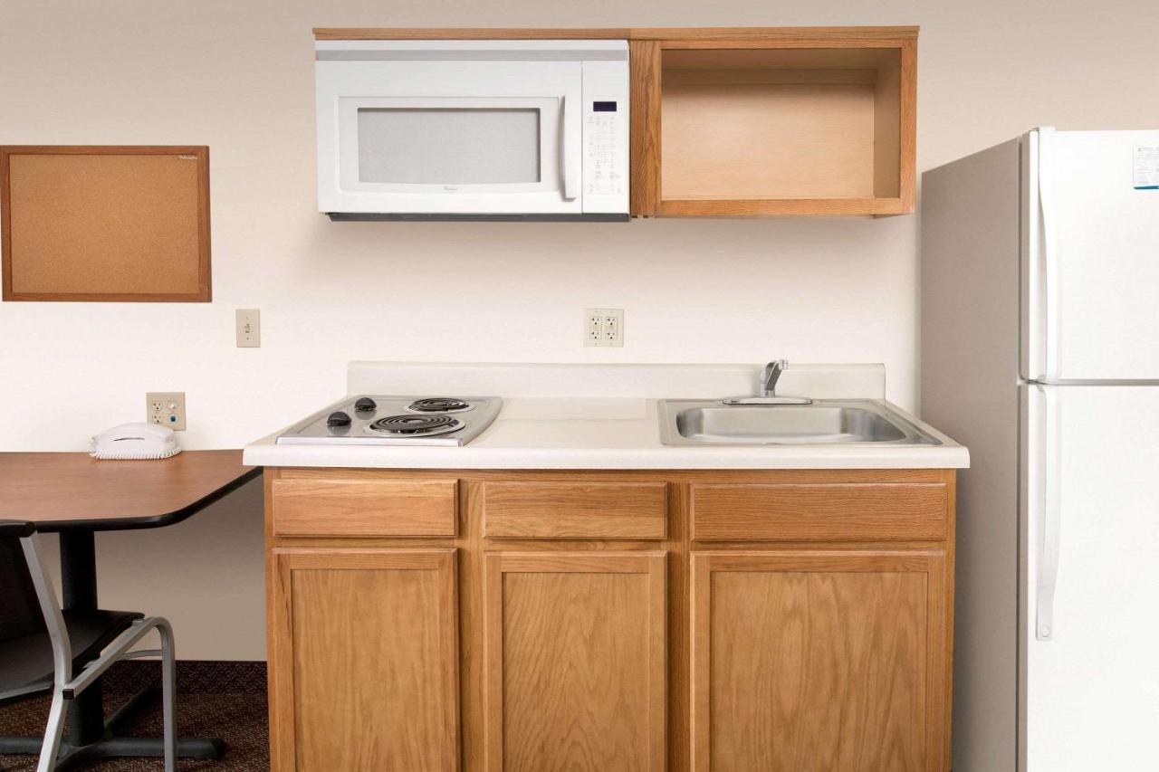 Double Room with Two Double Beds - Non-Smoking at WoodSpring Suites Savannah Garden City
