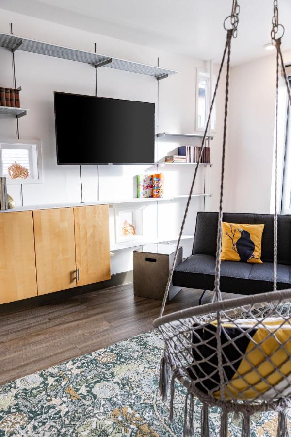 Executive One Bedroom Family Suite at The Silverbow Inn