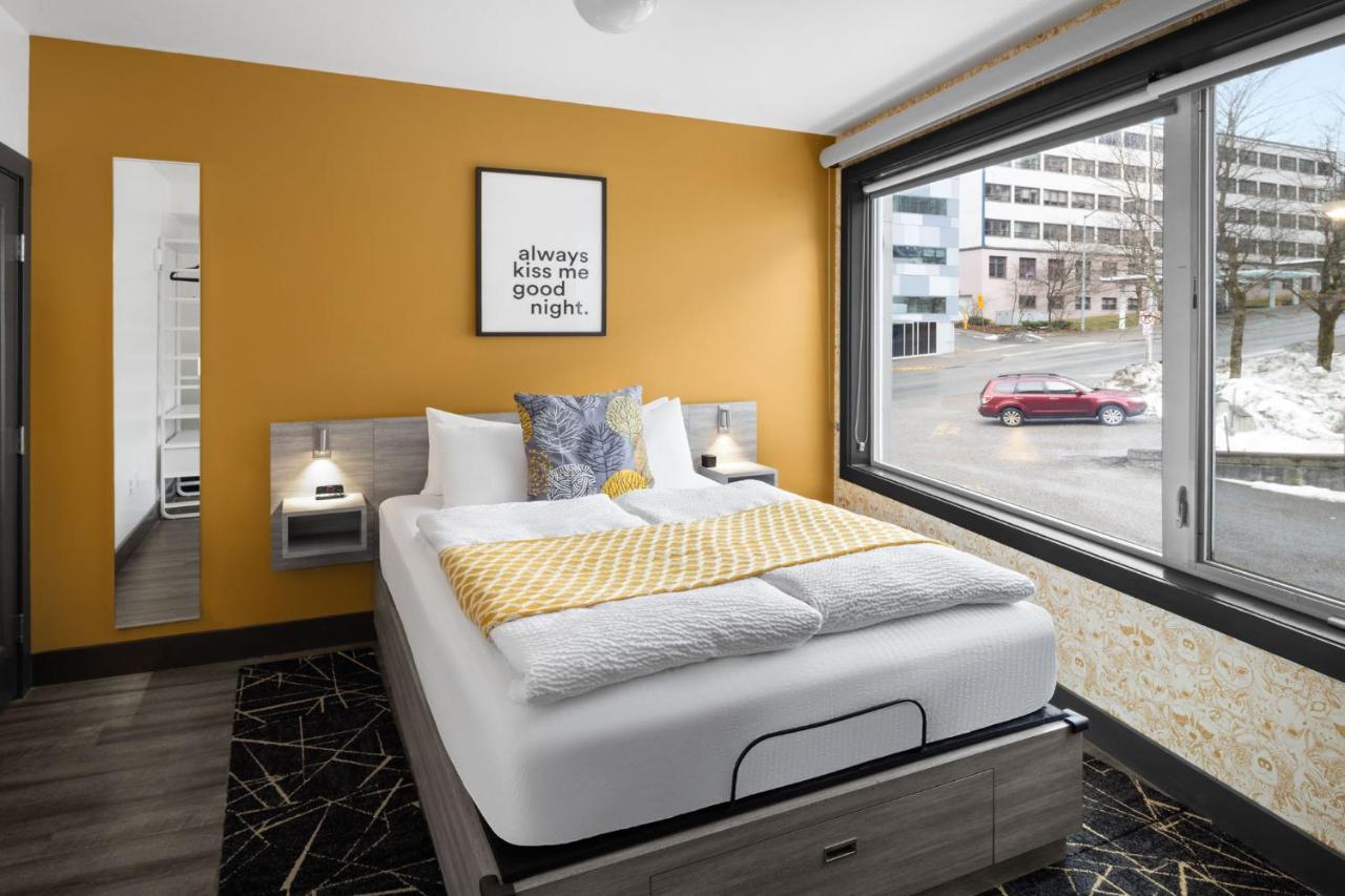 Superior Queen Room at The Silverbow Inn