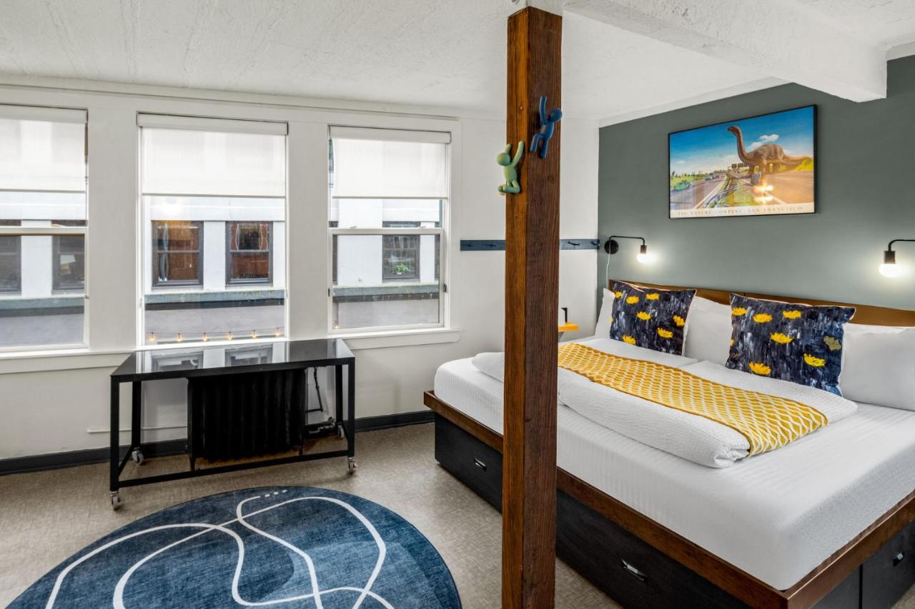 Family Room - King Suite at The Silverbow Inn