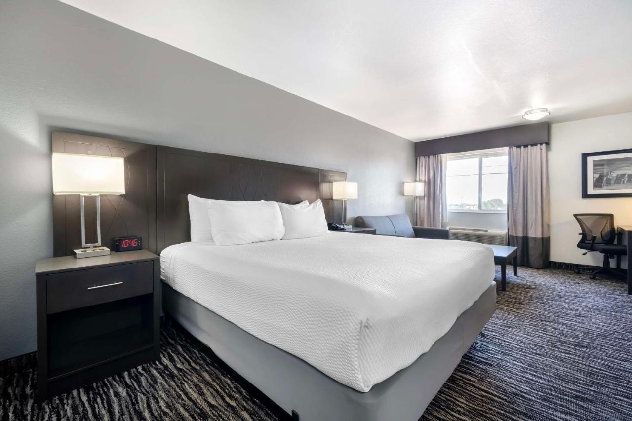 | Best Western Santa Fe Inn
