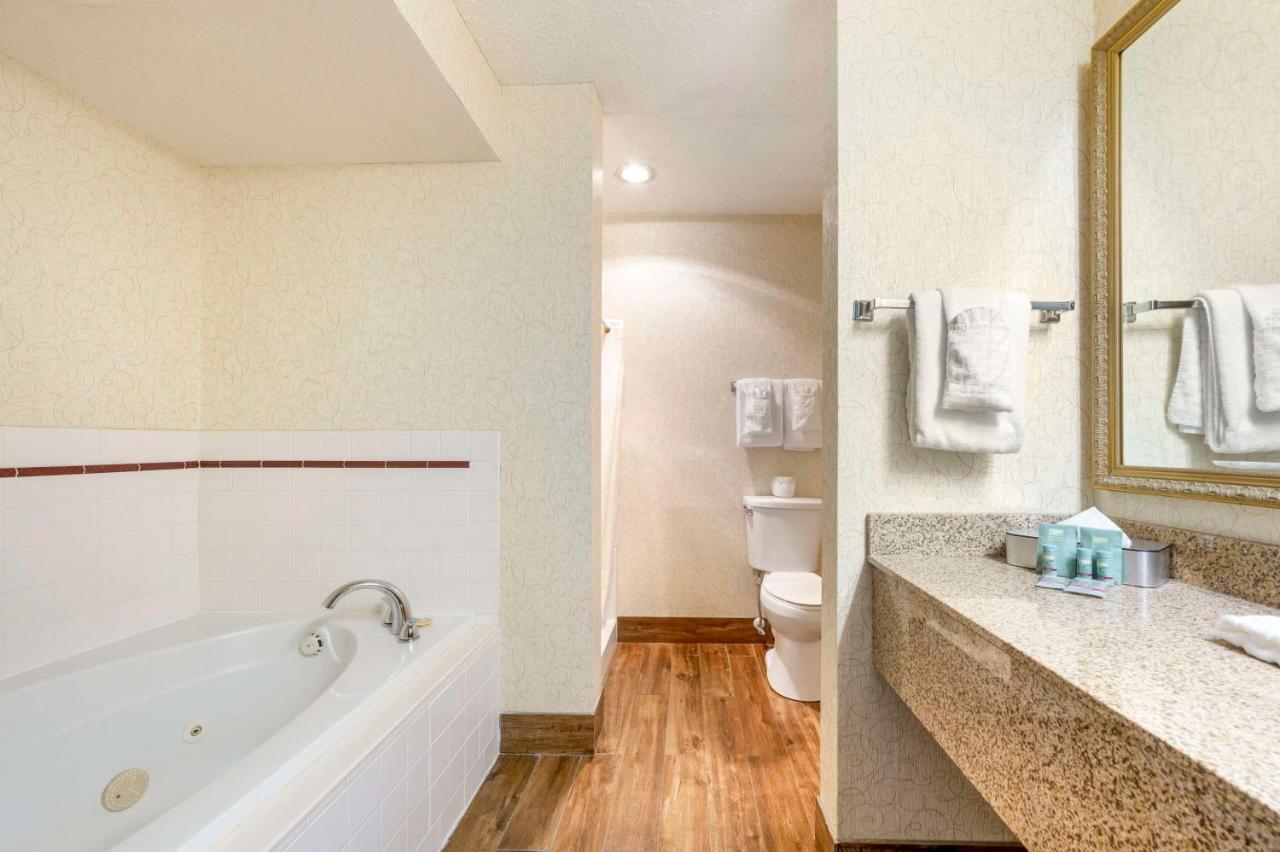 | Best Western Westminster Hotel