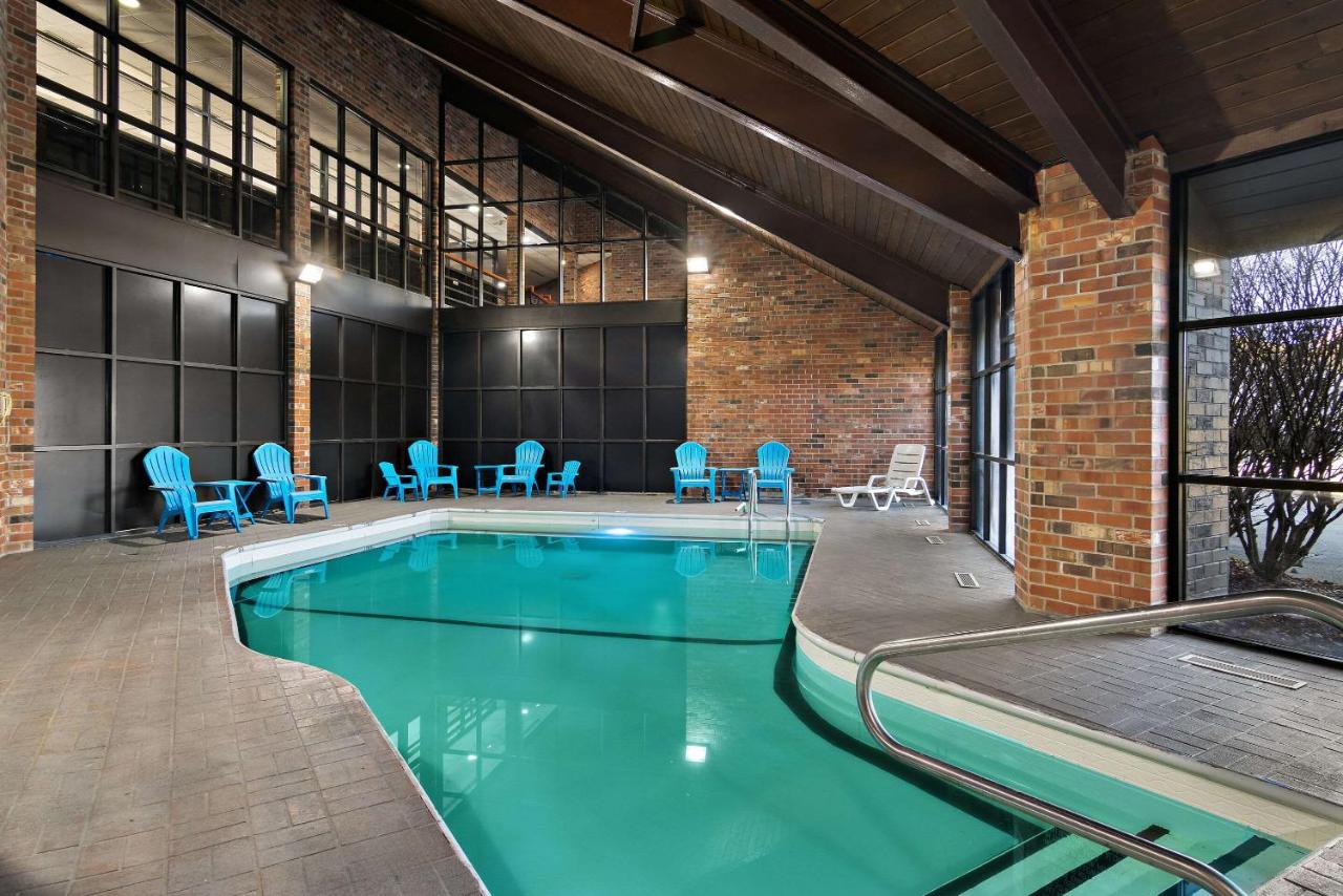  | Rodeway Inn Bloomington - Normal near I-55 and University