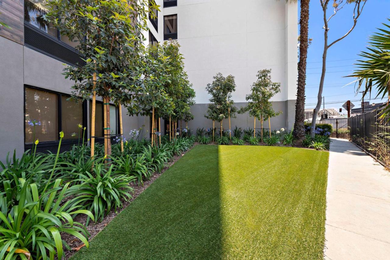  | Wingate by Wyndham Los Angeles Airport