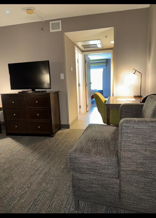 One-Bedroom King Suite - Non-Smoking at Hampton Inn by Hilton New Bedford/Fairhaven