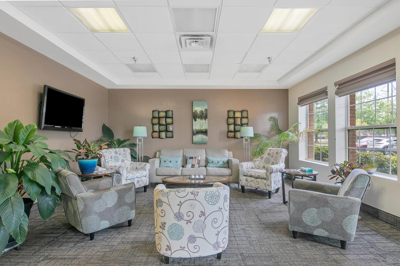 | The Landmark Inn