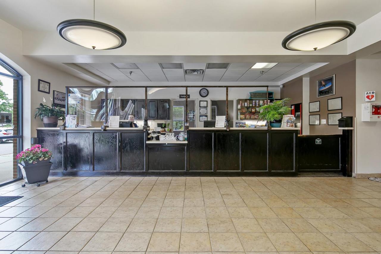 | The Landmark Inn
