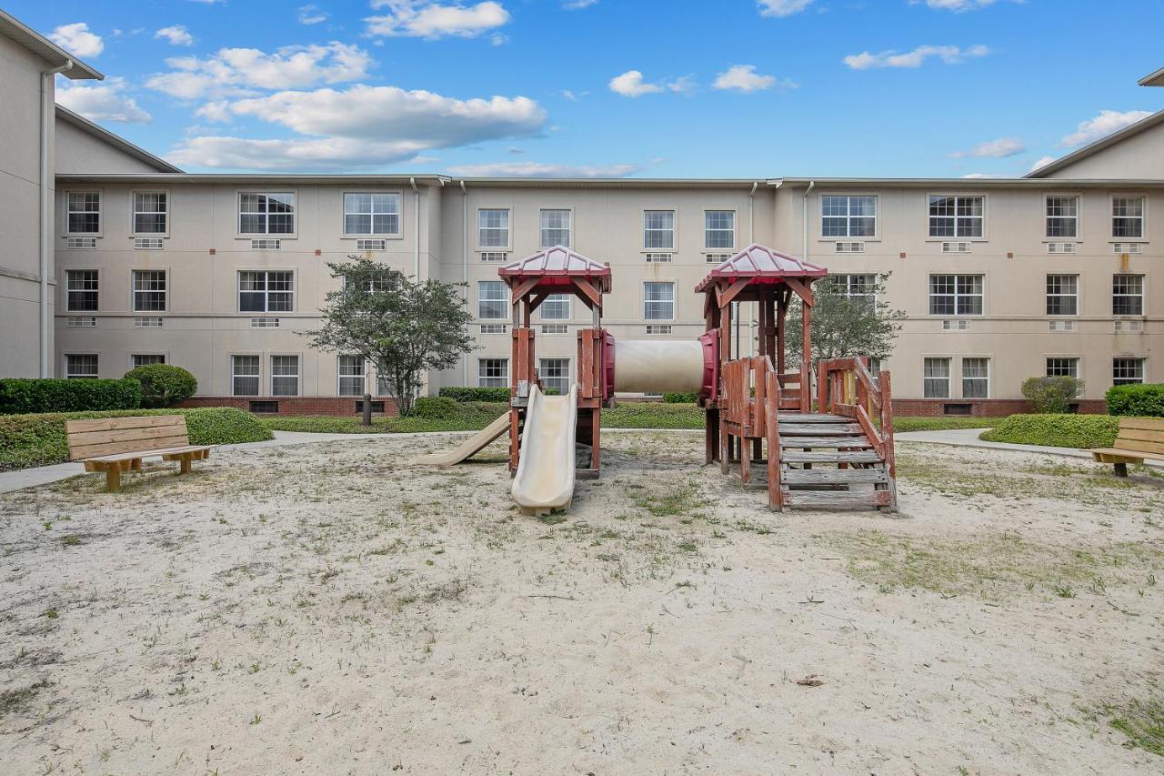 | The Landmark Inn