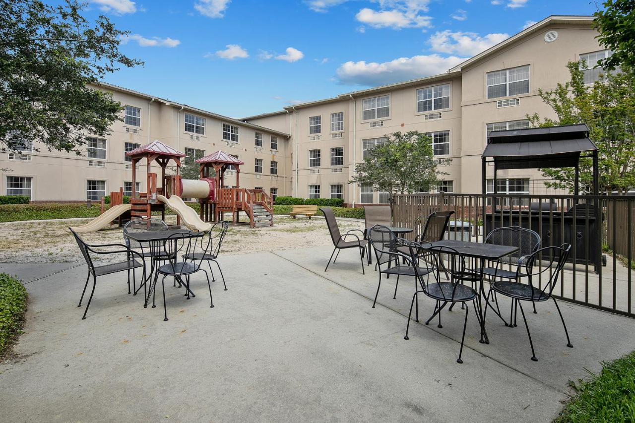 | The Landmark Inn