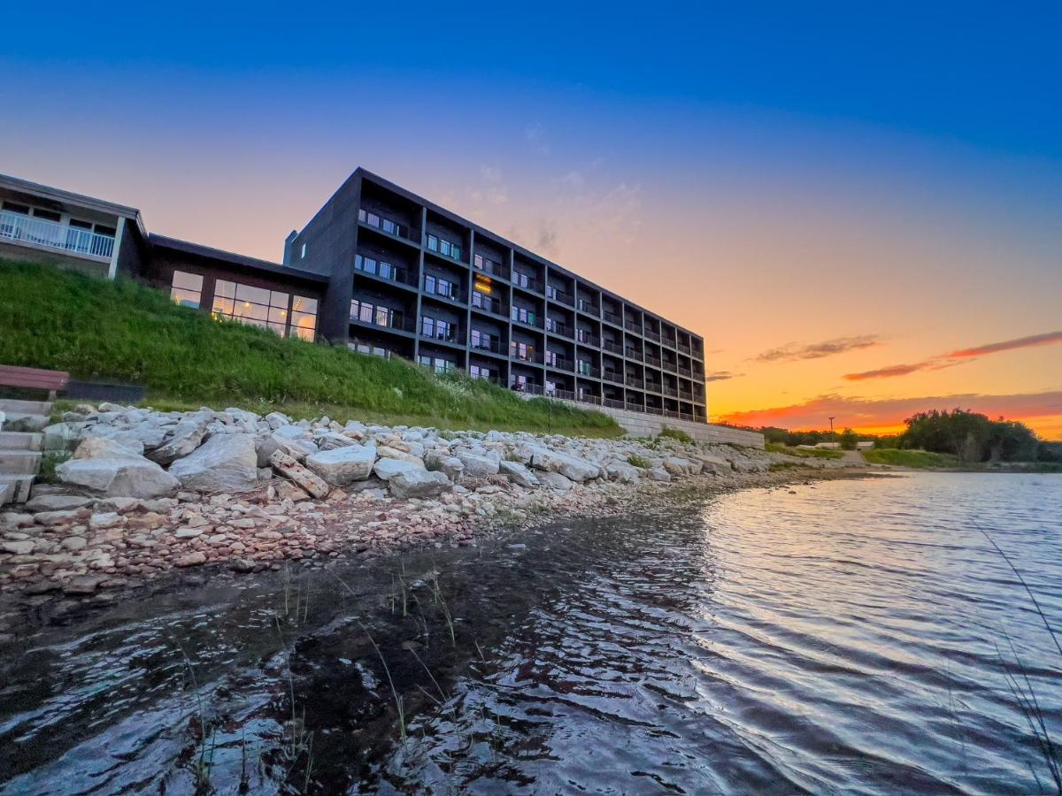 | Terrace Bay Hotel