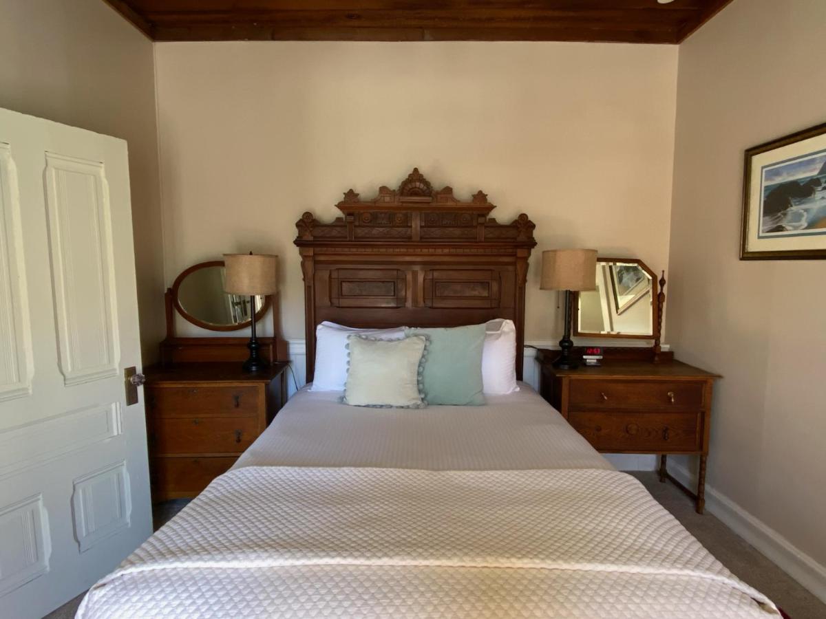 Waterfall Cottage at Jenner Inn