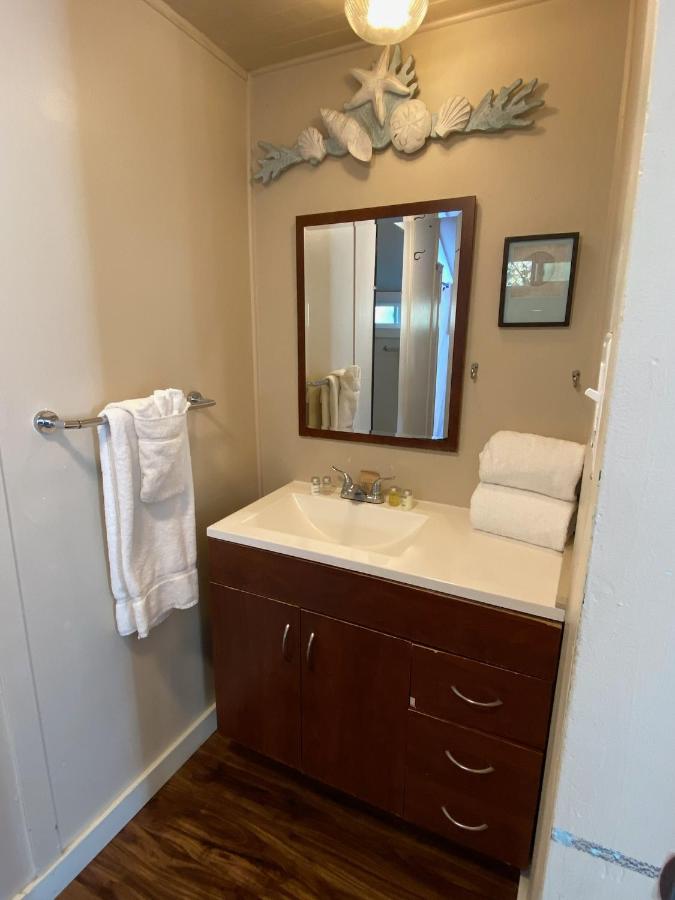 Sand Dollar Room at Jenner Inn