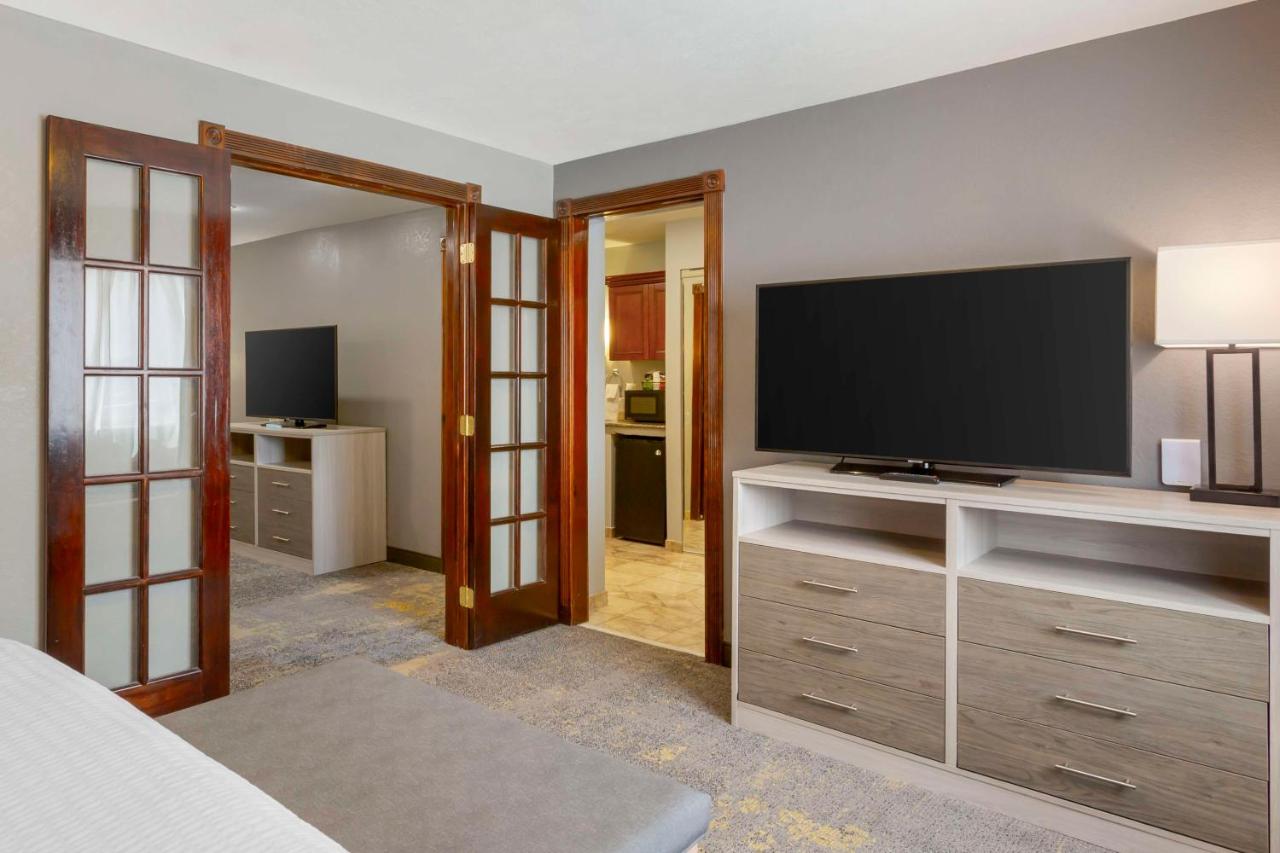  | Best Western Plus Weston Inn
