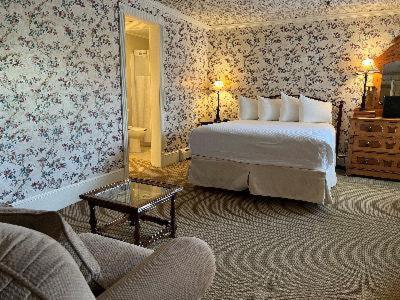 | Stafford's Bay View Inn