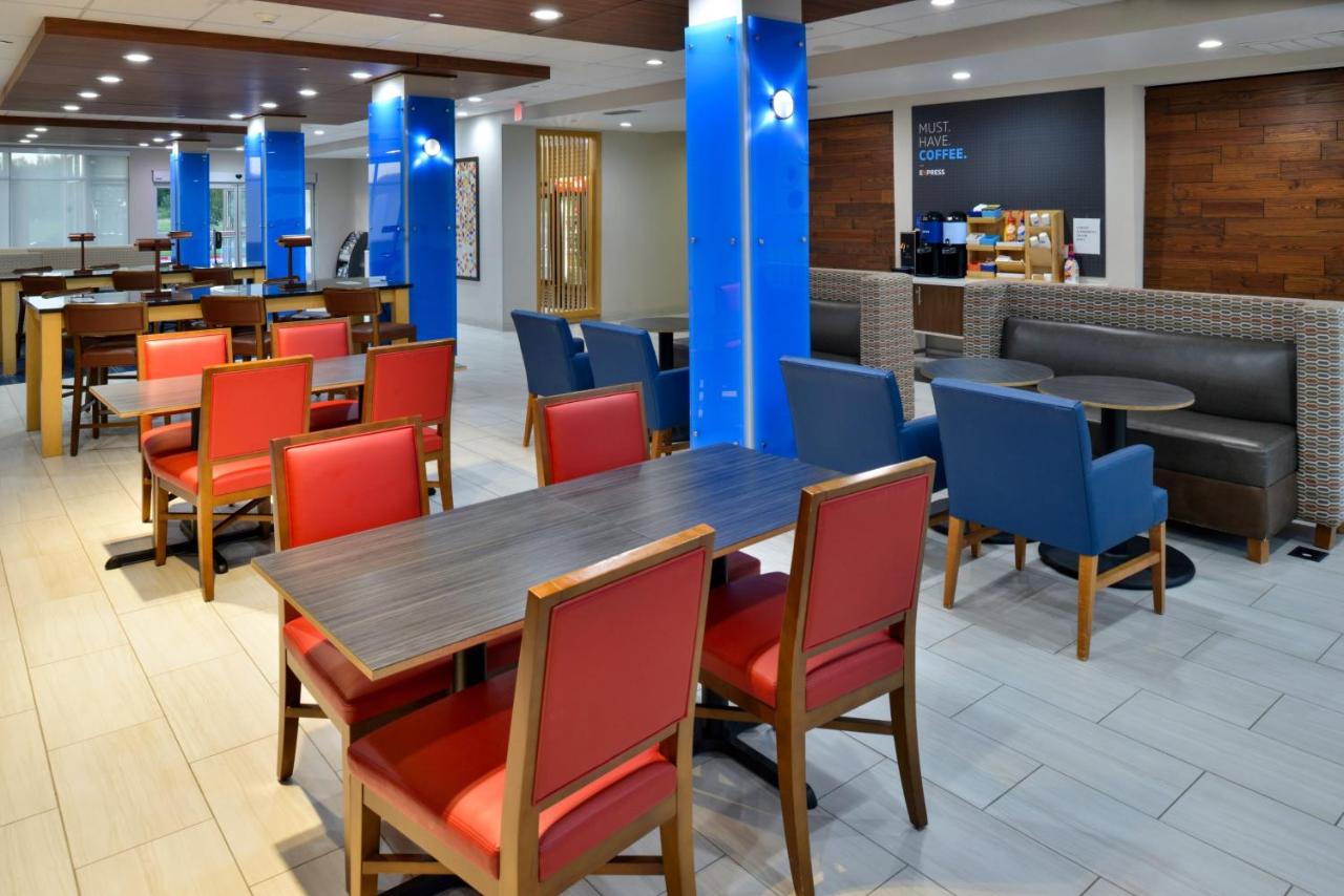 | Holiday Inn Express & Suites - Wylie West, an IHG Hotel