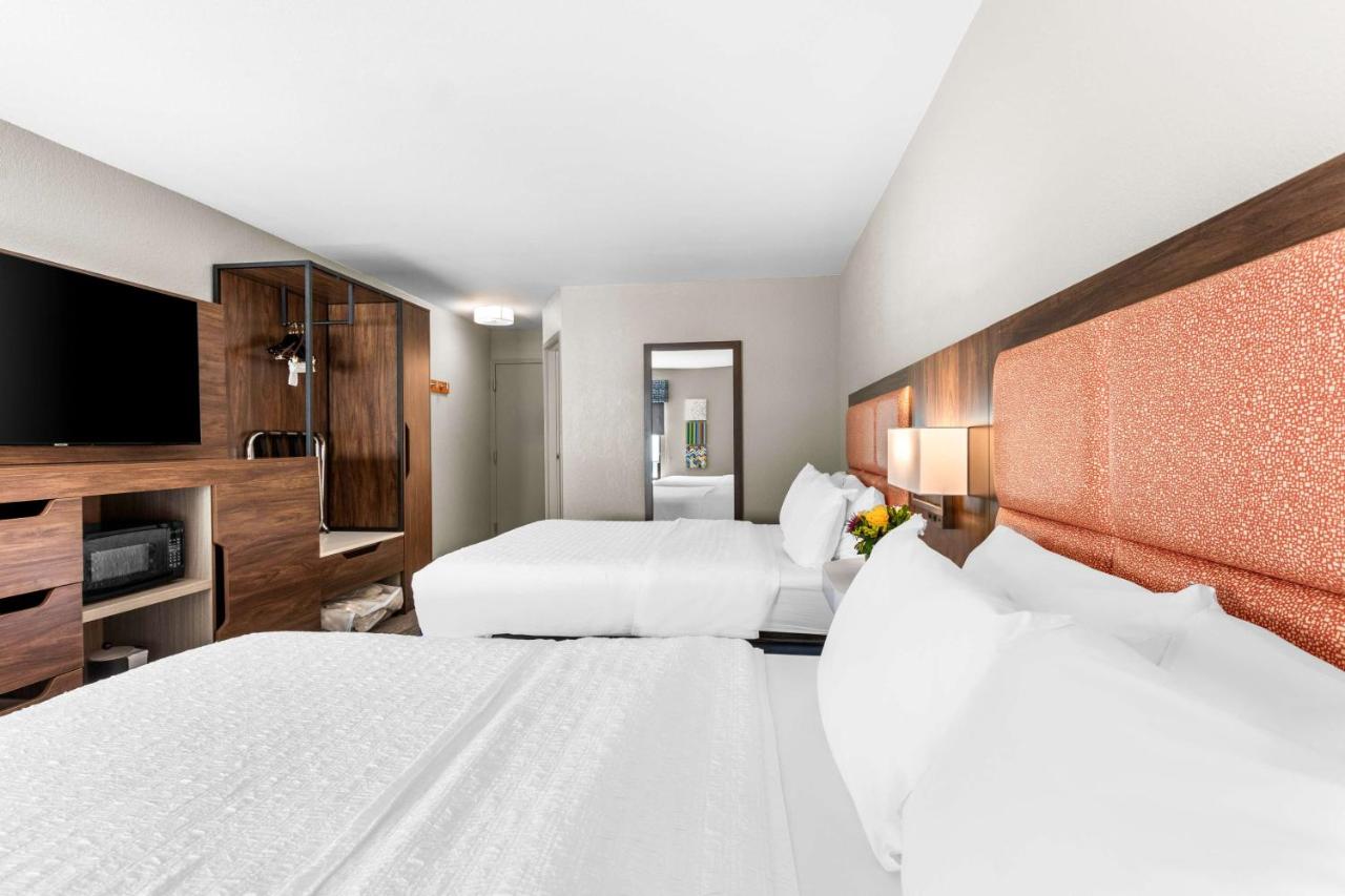 Double Room with Two Double Beds - Non-Smoking at Hampton Inn Knoxville - Airport