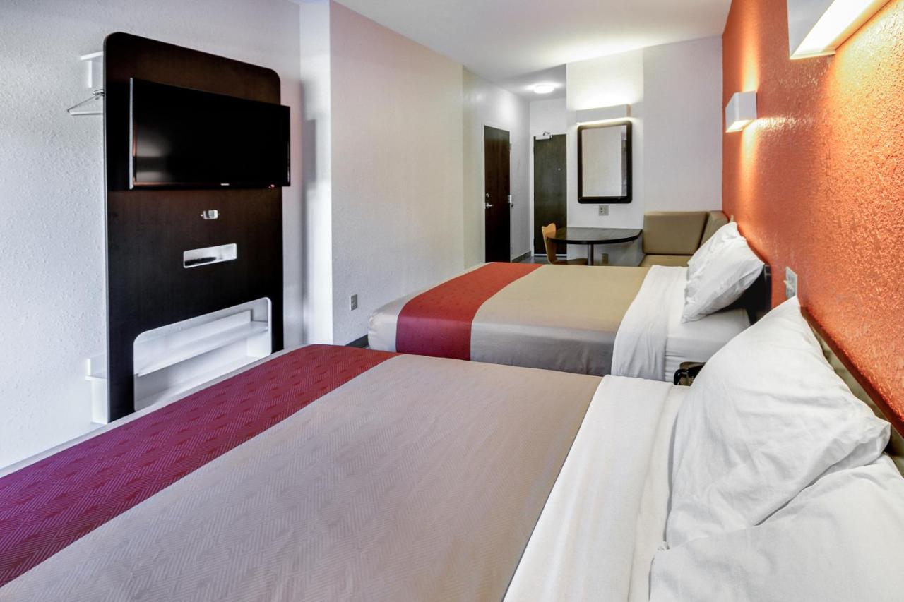 | Motel 6-Allentown, PA