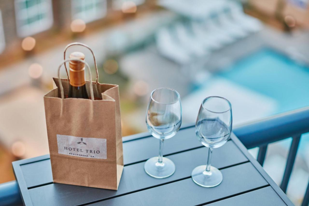 1 Bedroom Suite, 1 King, Sofa bed, Balcony at Hotel Trio Healdsburg