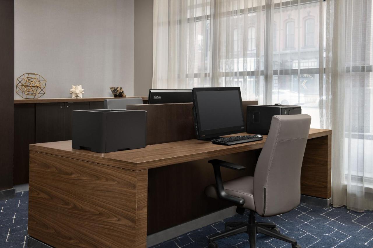 | Residence Inn Syracuse Downtown At Armory Square