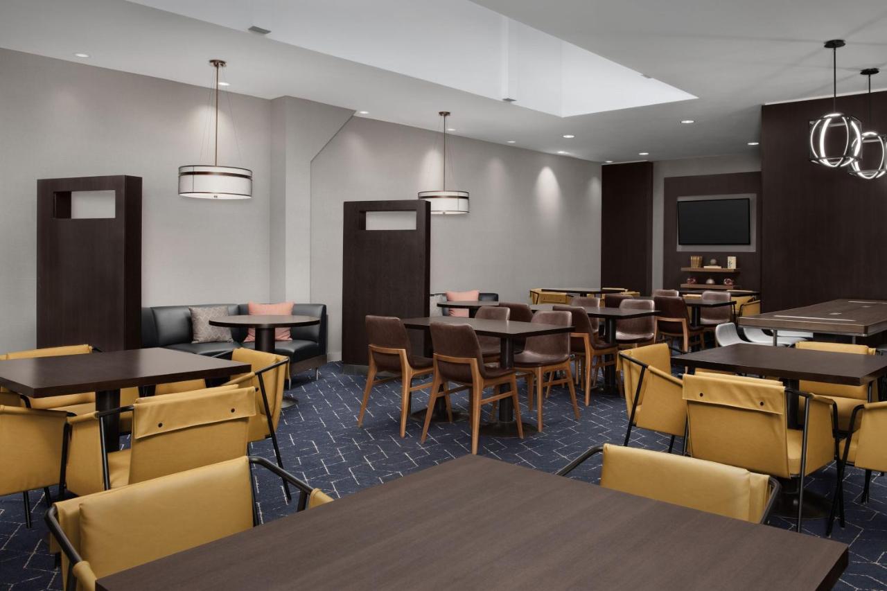 | Residence Inn Syracuse Downtown At Armory Square