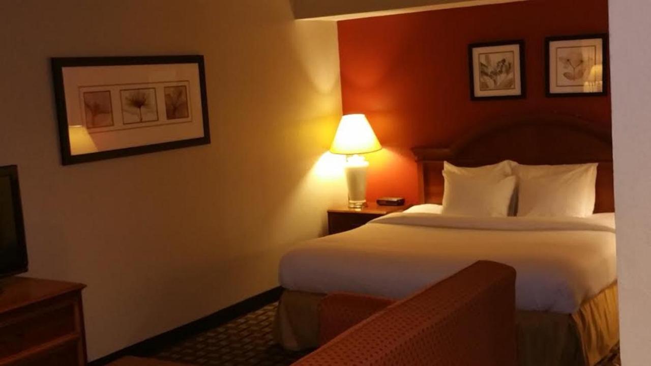 | Extended Studio Suites Hotel- Bossier City