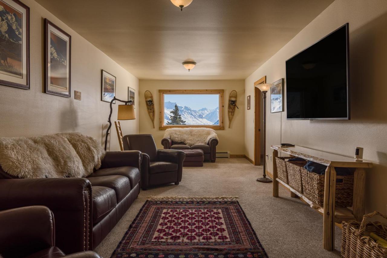 | Majestic Valley Wilderness Lodge