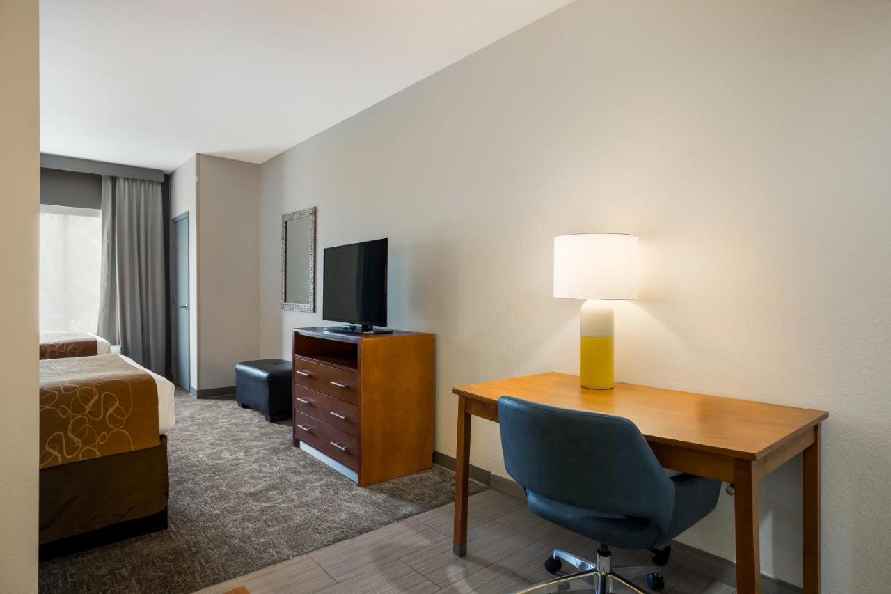 Queen Suite with Two Queen Beds at Comfort Suites Denham Springs