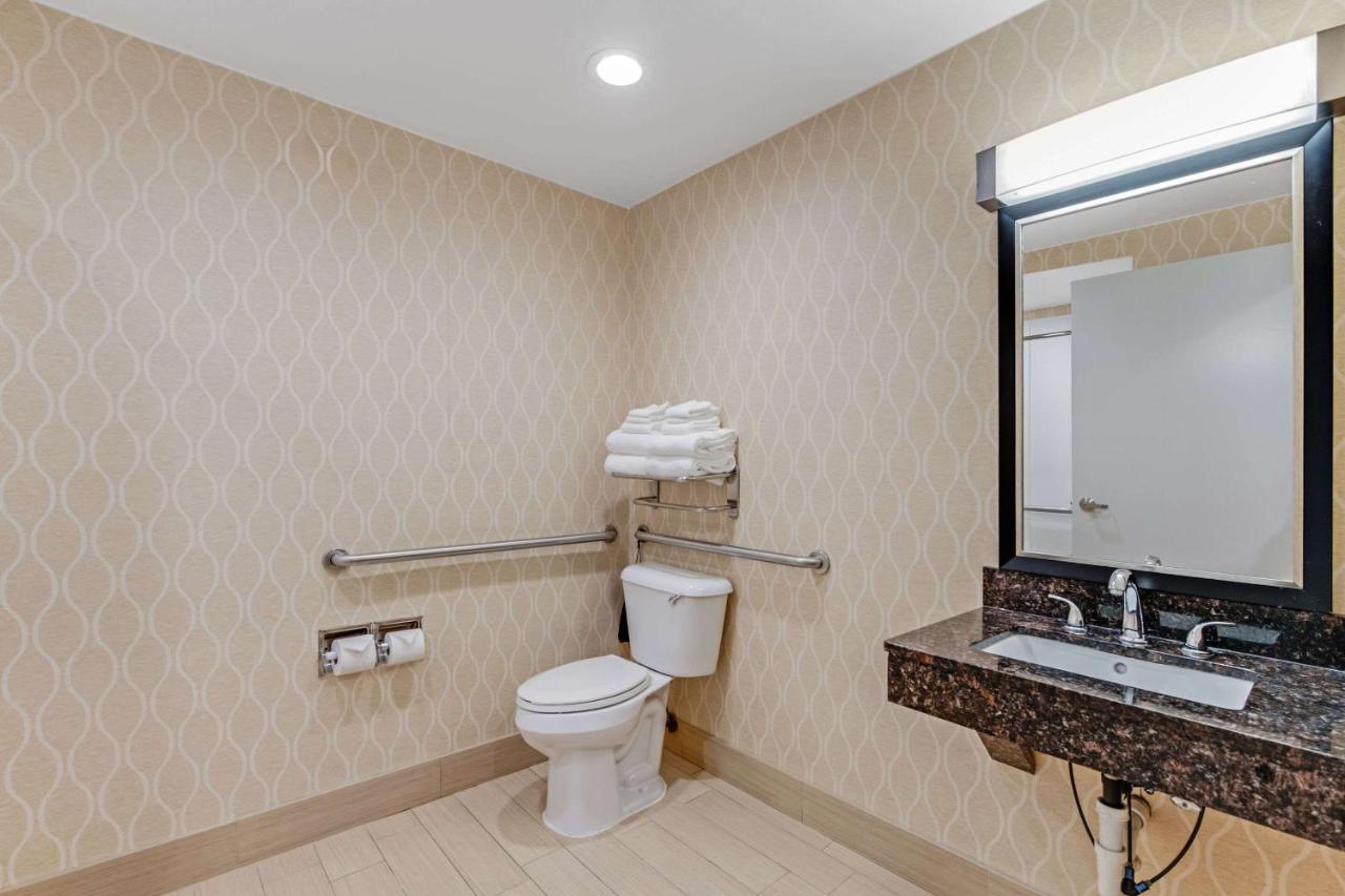 Double Suite with Two Double Beds - Non-Smoking at Comfort Suites Chesapeake - Norfolk