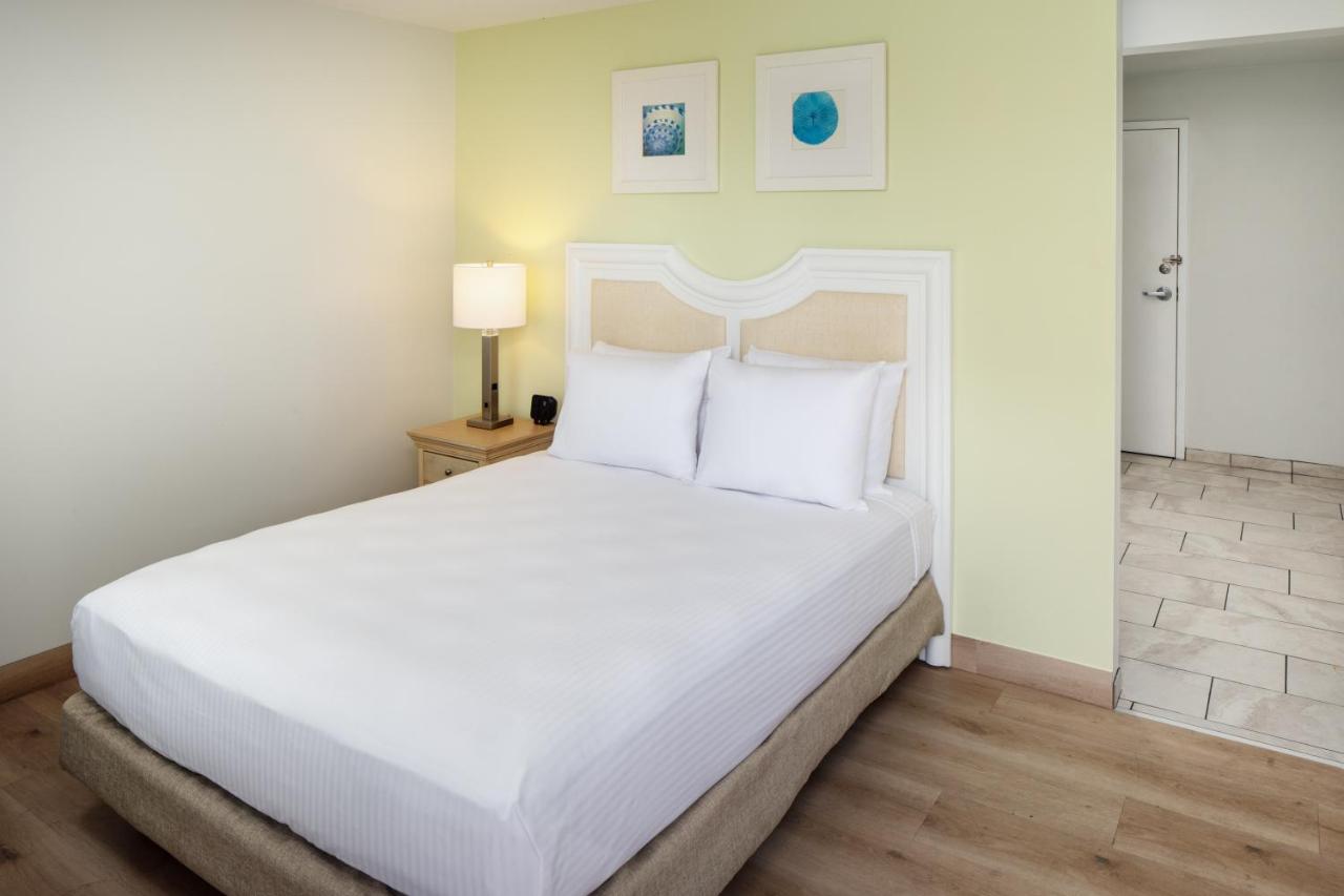 | Surfside Hotel and Suites