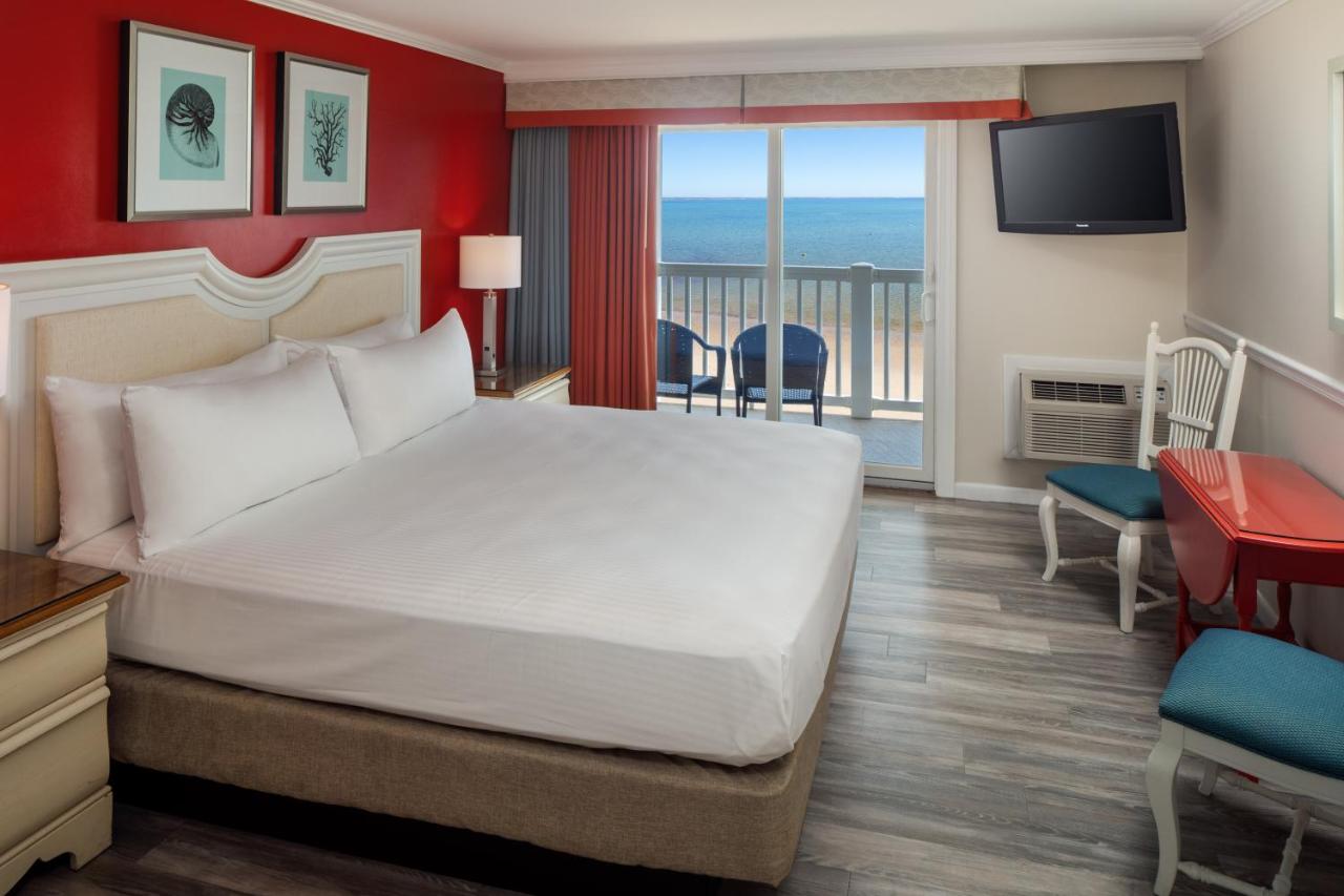 | Surfside Hotel and Suites