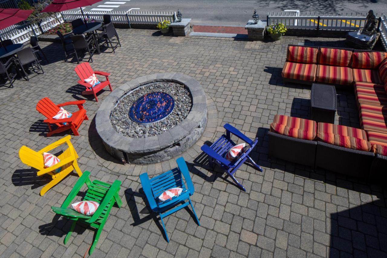 | Surfside Hotel and Suites