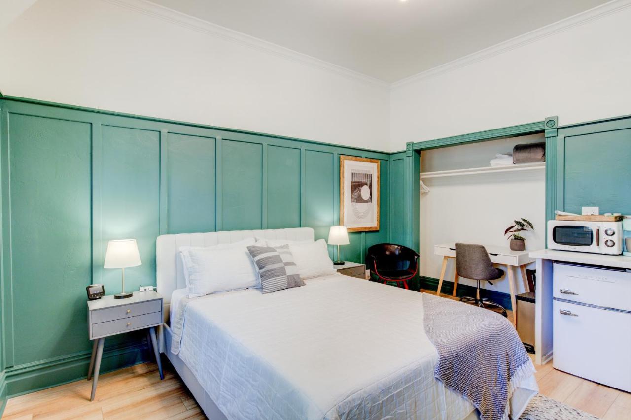  | Suite 7 Historic Art City Inn