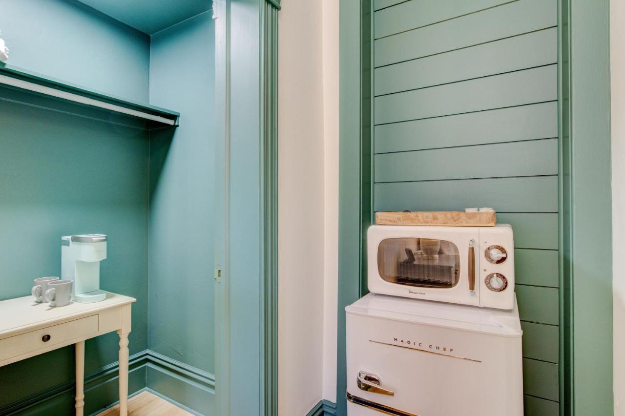 | Suite 7 Historic Art City Inn