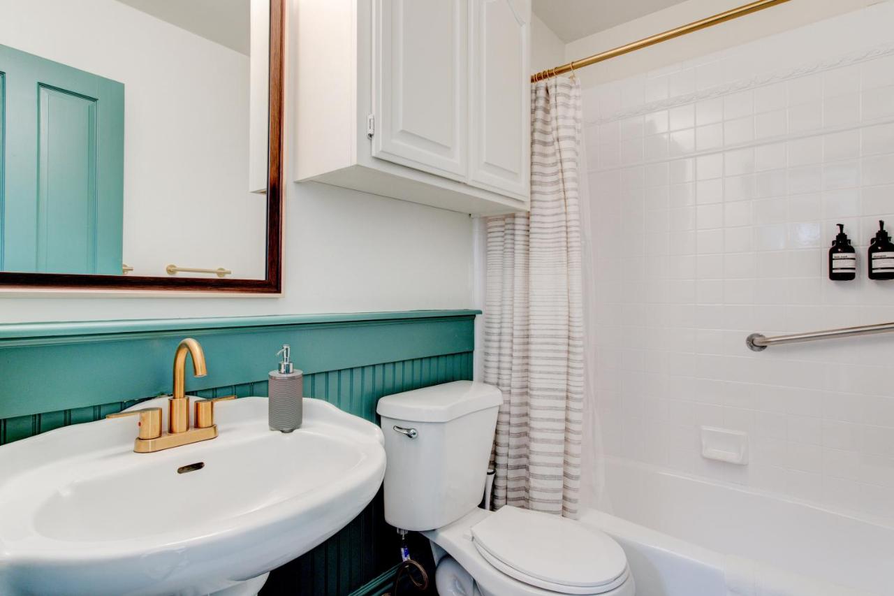 | Suite 7 Historic Art City Inn