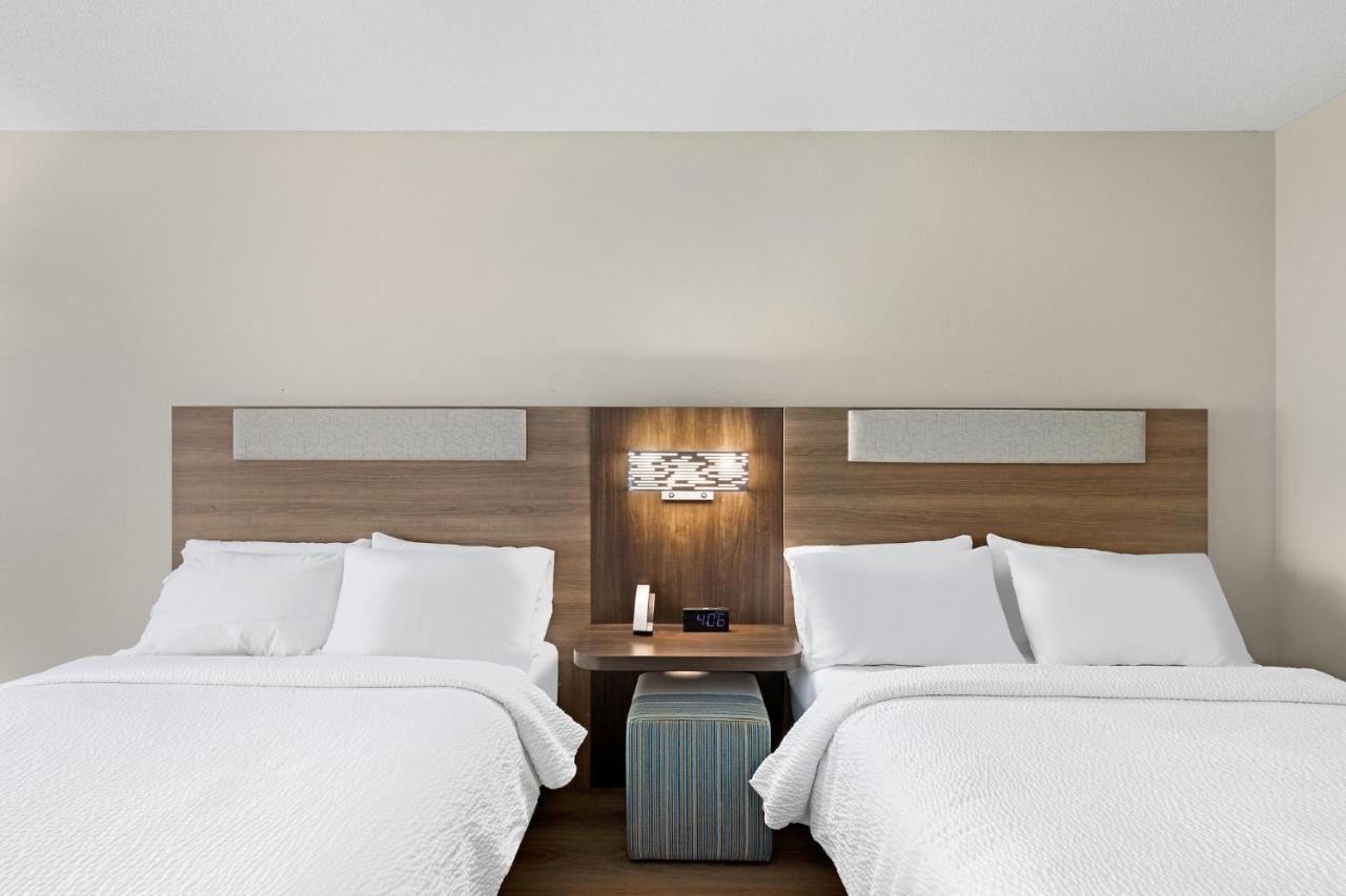 | Holiday Inn Express Hotel Ooltewah Springs-Chattanooga, an IHG Hotel