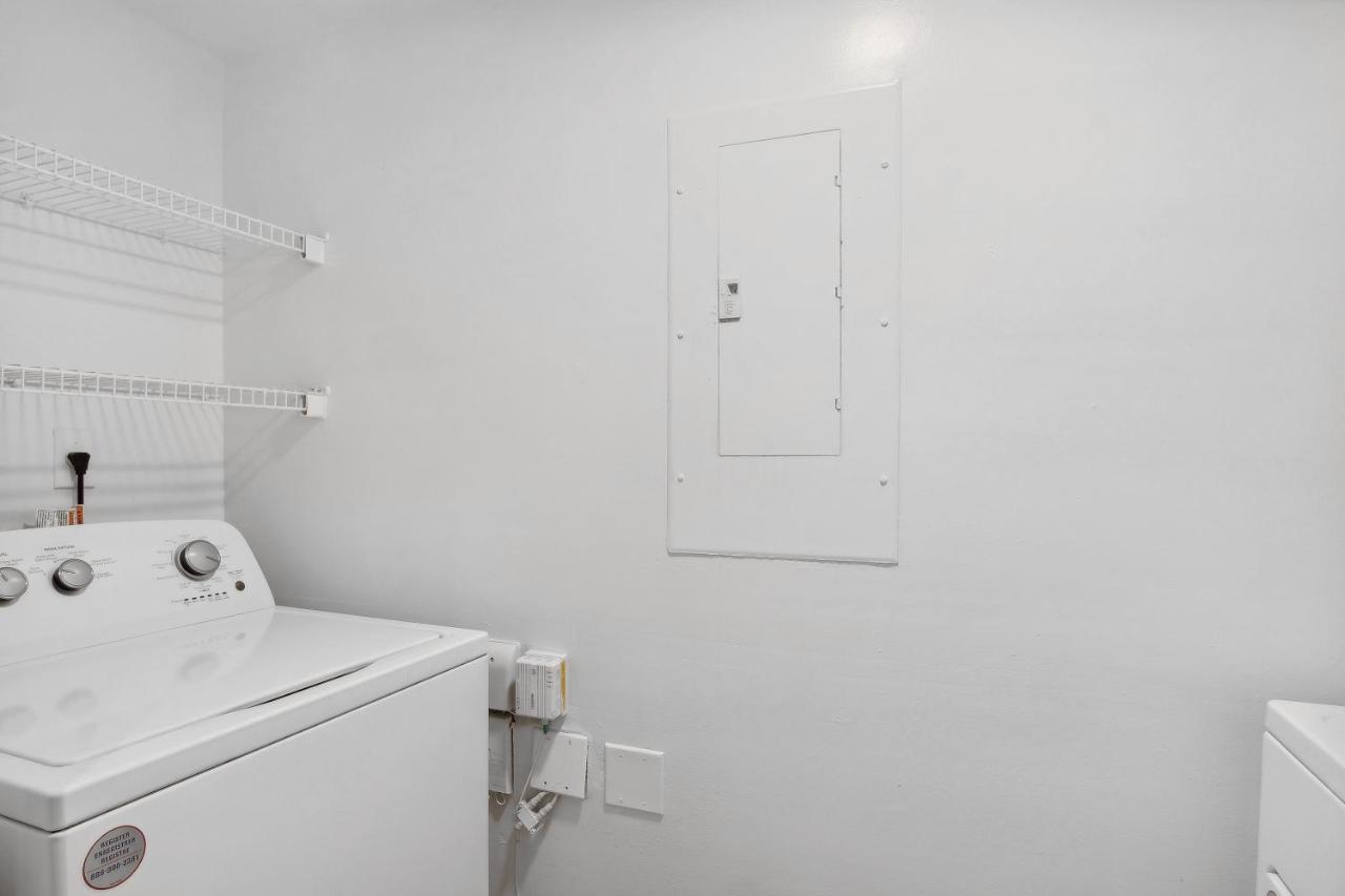 Two-Bedroom Apartment (Self Check-in with Virtual Front Desk) at Kasa Delray Beach South Florida