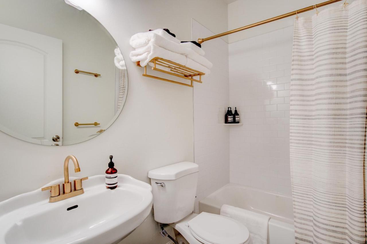 | Suite 7 Historic Art City Inn