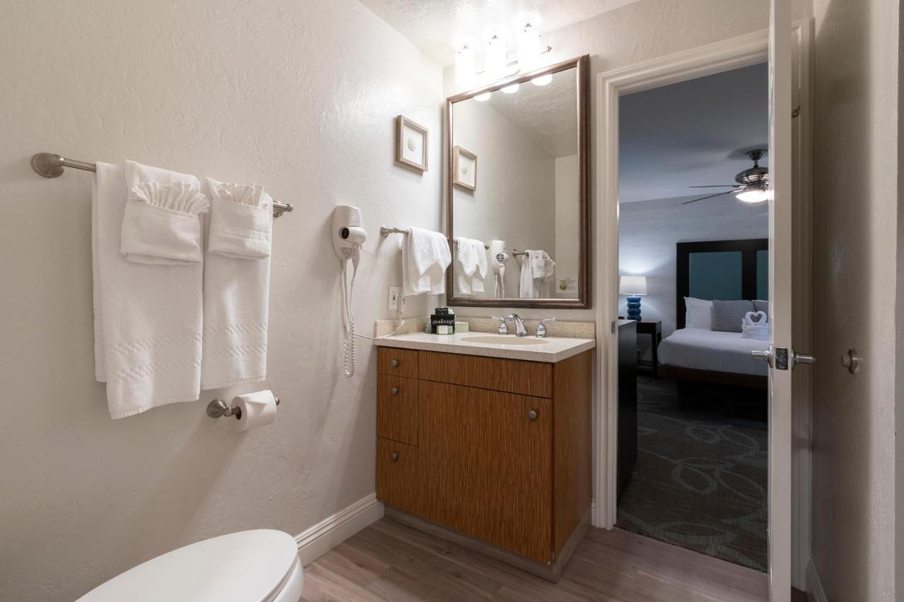 One-Bedroom Suite at San Clemente Inn
