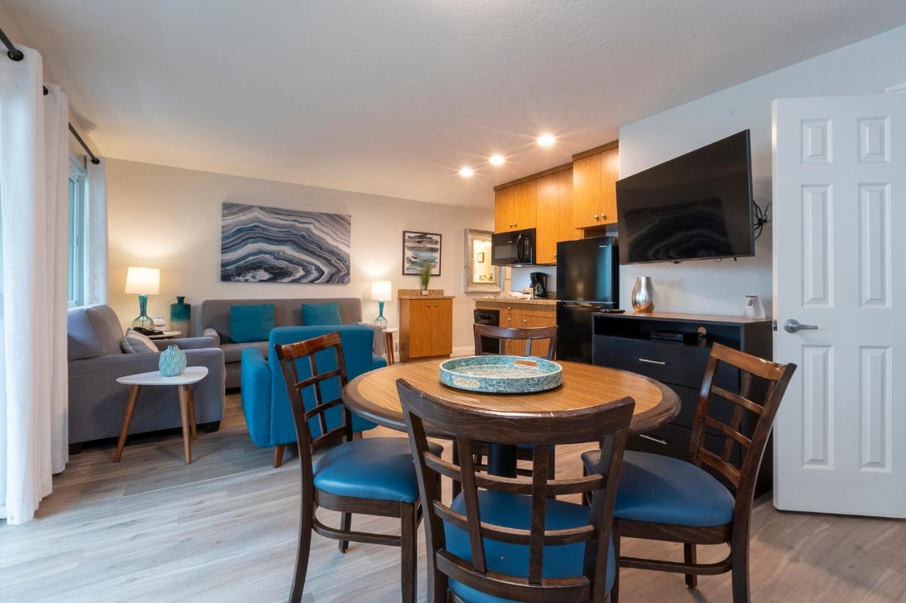 One-Bedroom Suite at San Clemente Inn