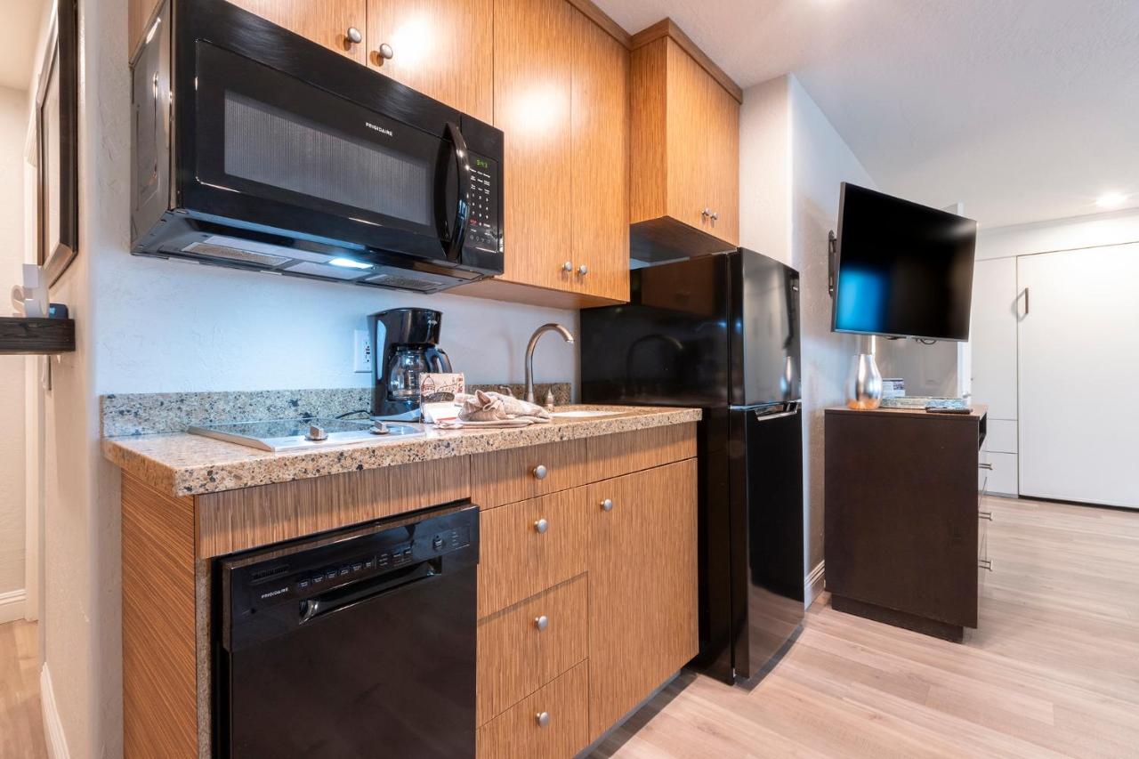 One-Bedroom Suite at San Clemente Inn