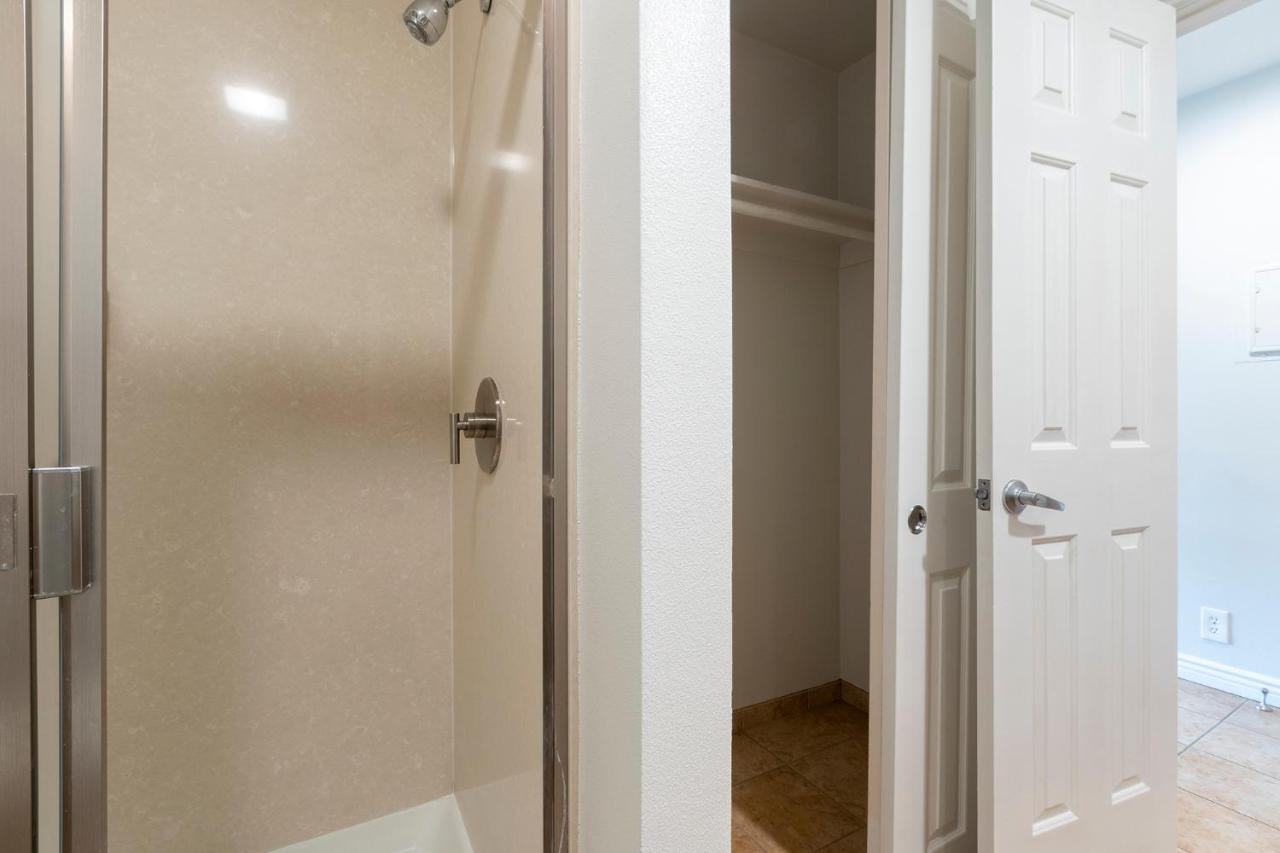 Deluxe One-Bedroom Suite at San Clemente Inn