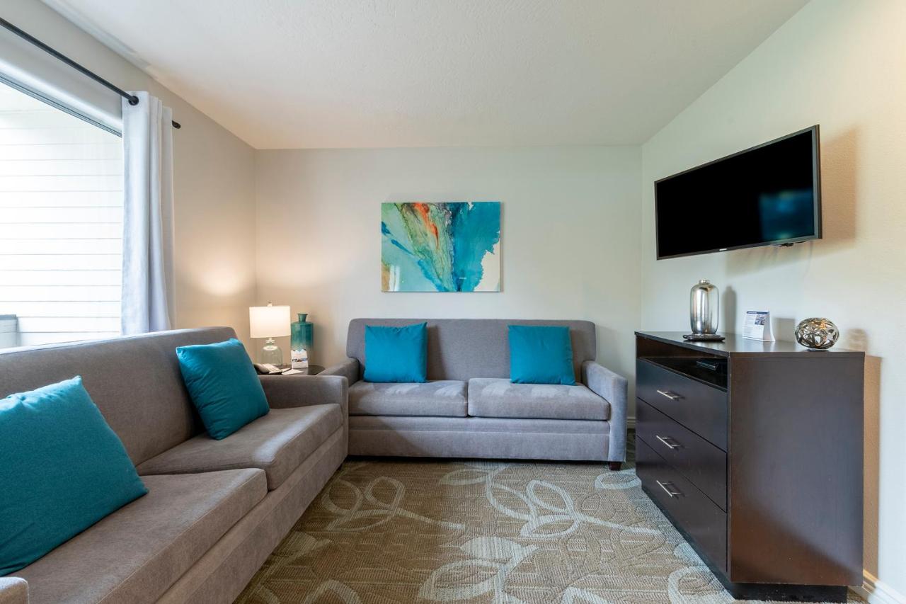 Deluxe One-Bedroom Suite at San Clemente Inn