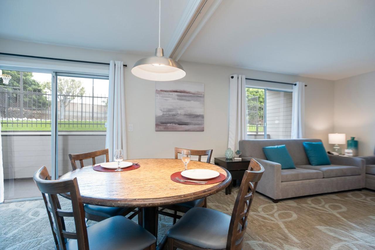 Deluxe One-Bedroom Suite at San Clemente Inn