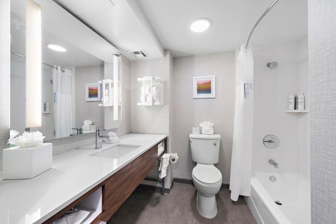 | Wingate by Wyndham Los Angeles Airport