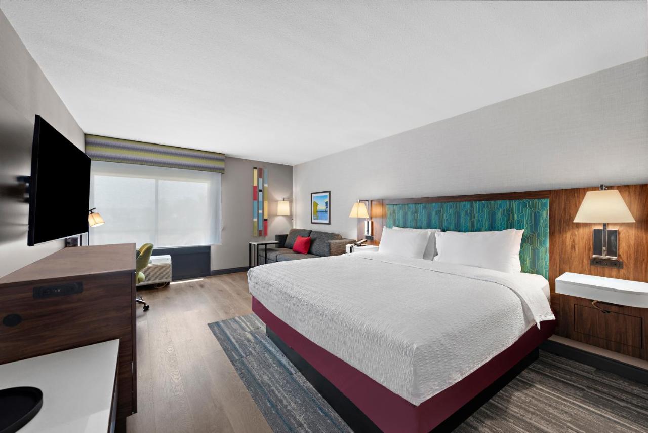  | Wingate by Wyndham Los Angeles Airport