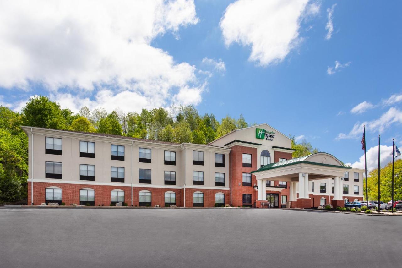 | Holiday Inn Express Hotel & Suites DuBois, an IHG Hotel
