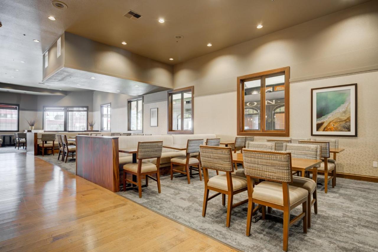 | Holiday Inn - West Yellowstone, an IHG Hotel